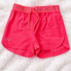 Under Armour girls youth medium Bright Pink Athletic Shorts